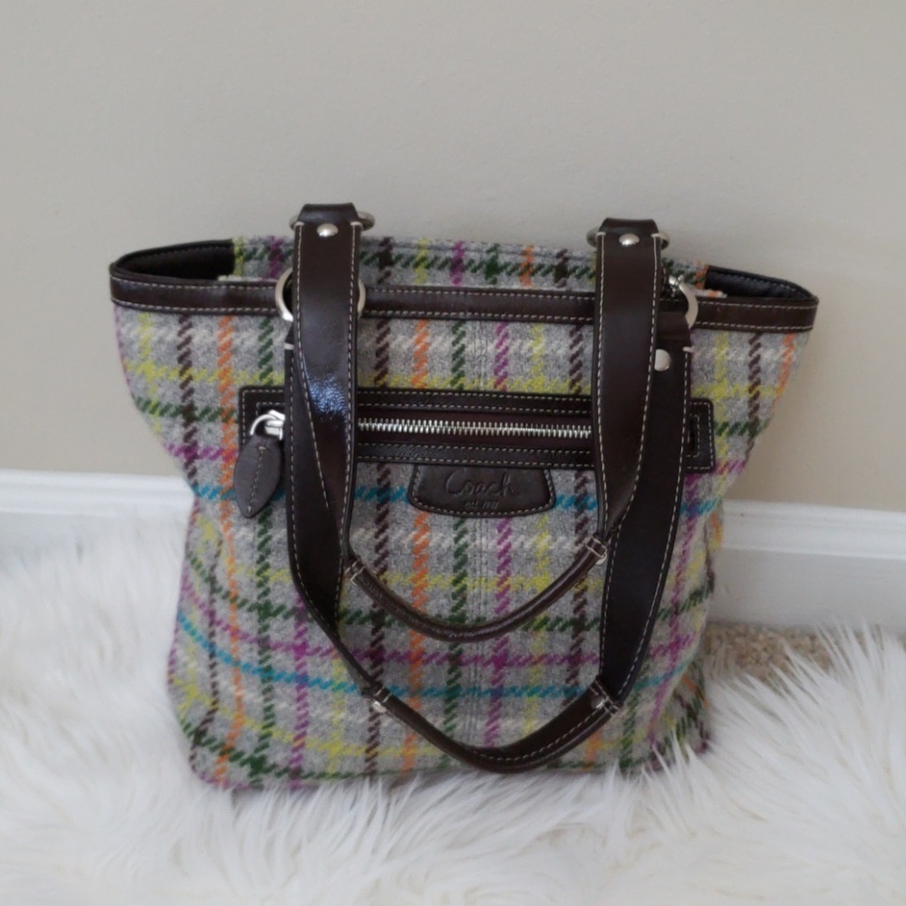 Coach Handbag - Picture 3 of 4